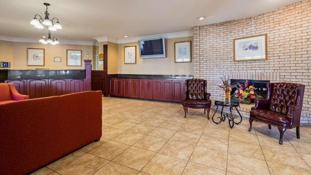 Days Inn By Wyndham Whitmore Lake Zewnętrze zdjęcie