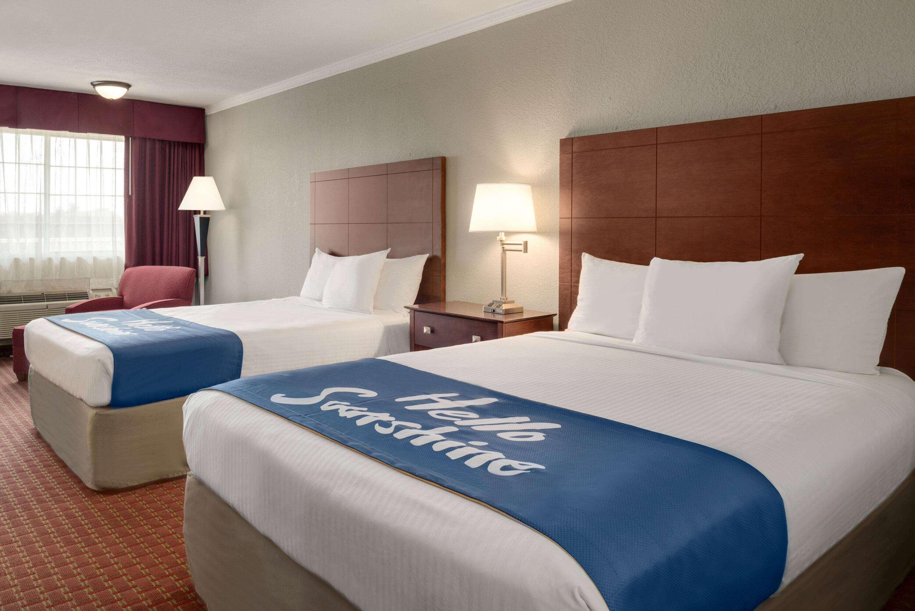 Days Inn By Wyndham Whitmore Lake Zewnętrze zdjęcie